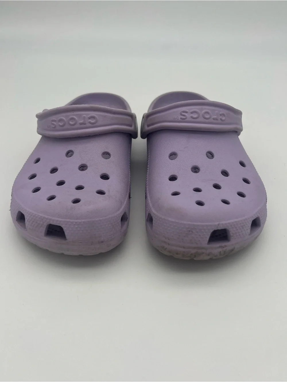 Crocs J3 classic Style Kids size 3 purple Clogs Lavender girls shoes sandals